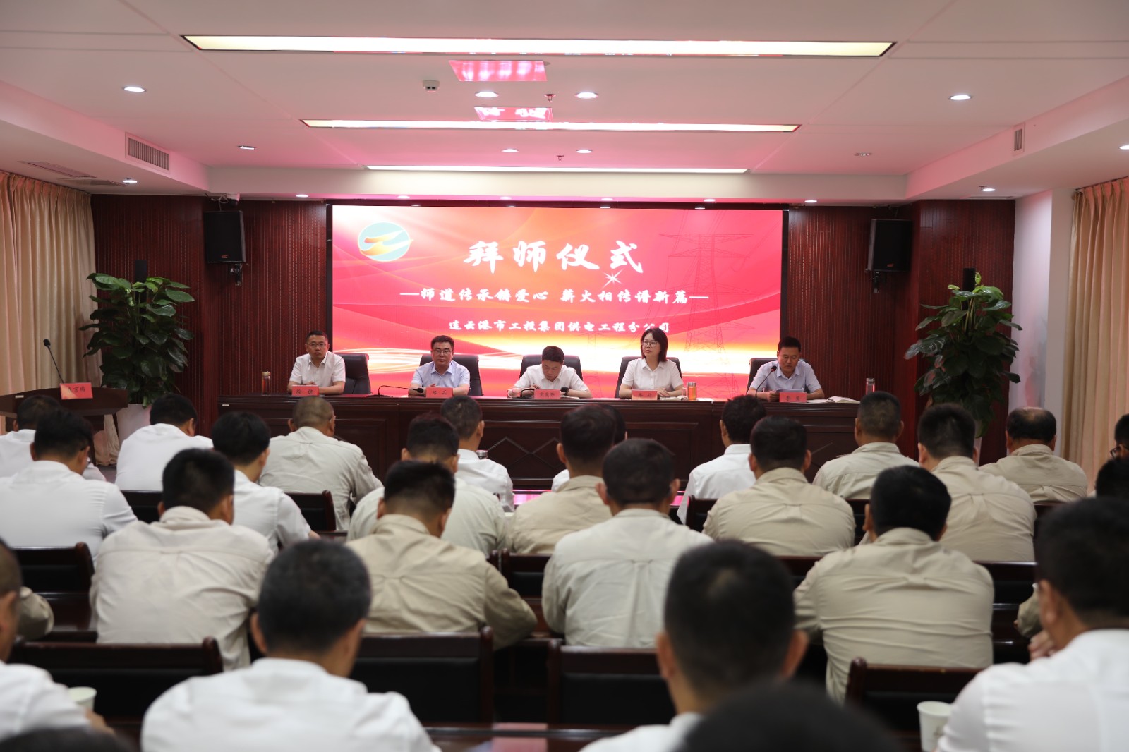 1718773471281 1717635834290087134